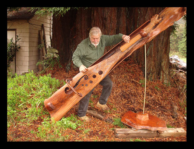 Sculpture - Sequioa Semper-Violin